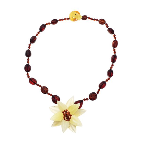 Multi-Color Amber Flower Design Necklace 1