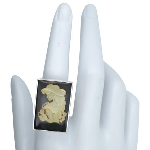 Amber Cameo Adjustable Ring With Lady Design - Image 4