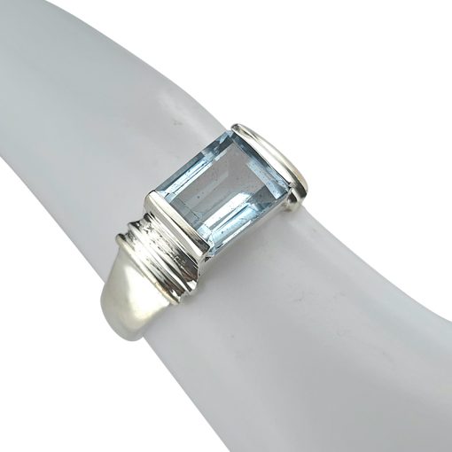 Faceted Blue Topaz Sterling Silver Ring - Image 2