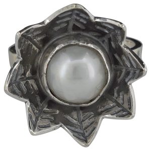 Pearl Silver Water Lily Flower Ring